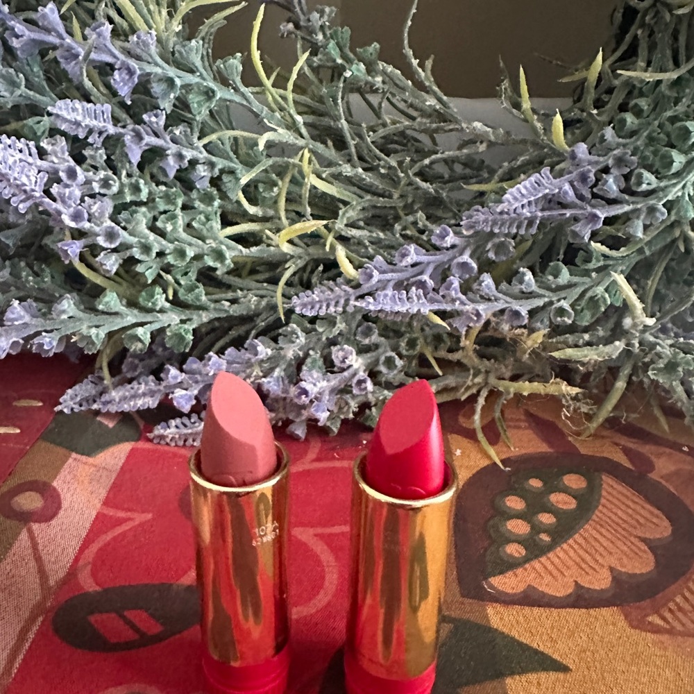Valentino Rosso Couture Lipstick Set $150 msrp